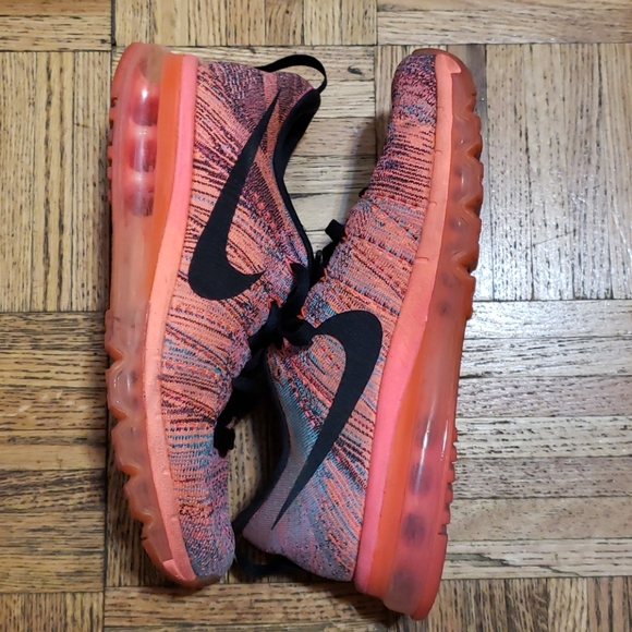 Nike Shoes - NIKE FLYKNIT MAX